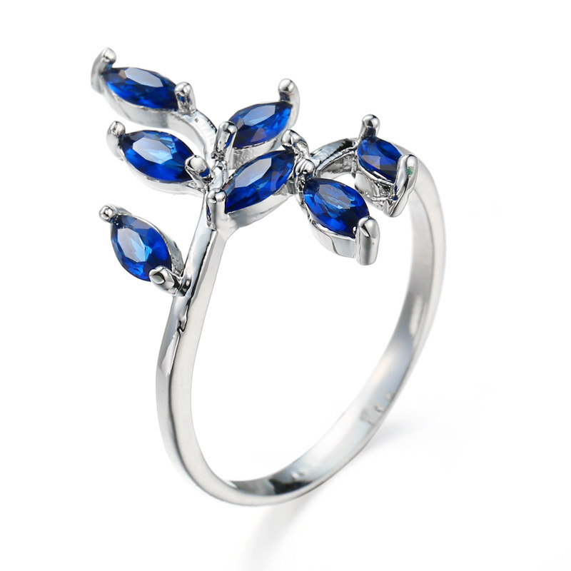 Pretty Blue Leaves Design Ring - Ethnic Fashion Designer recension och pris