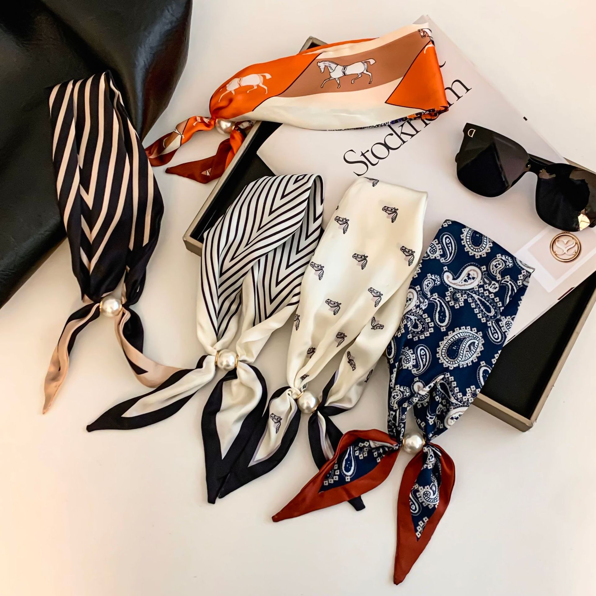 Cashew Flower Silk Scarf Effor - Ethnic Fashion Collection recension och pris