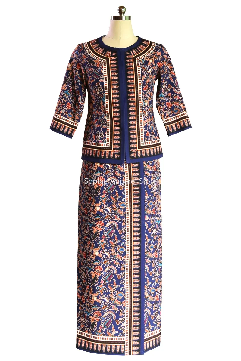 Southeast Asia Flight Attendan - Batik Sarong Wrap recension och pris