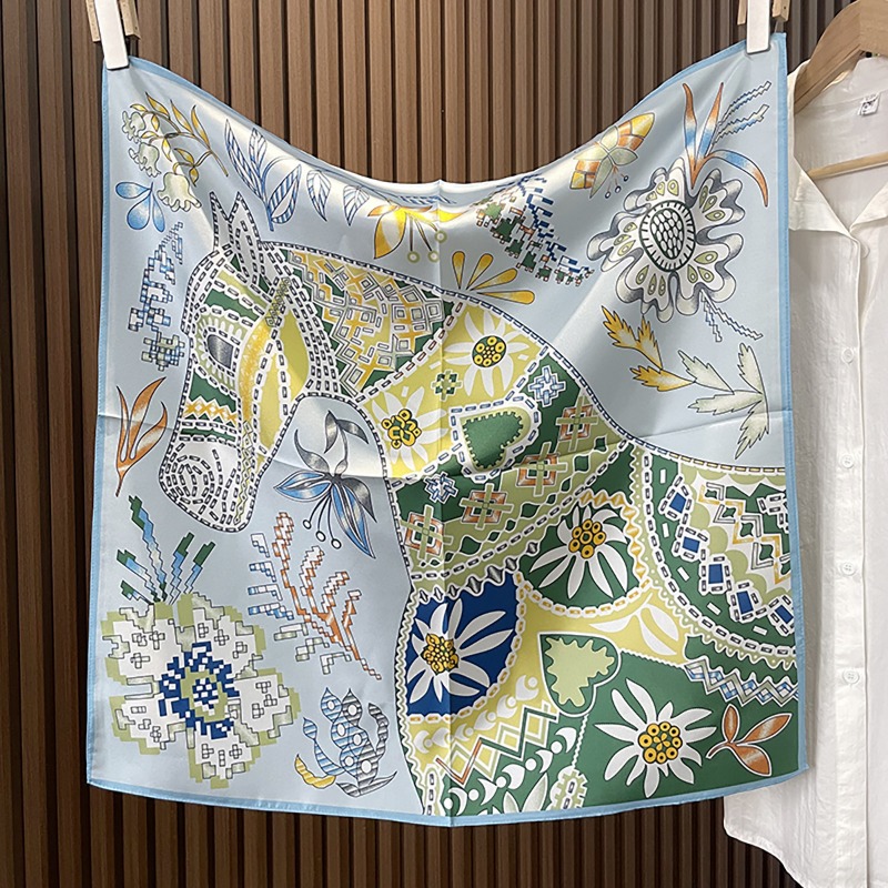Green Boho Horse Square Scarf  - Ethnic Boho Fashion recension och pris
