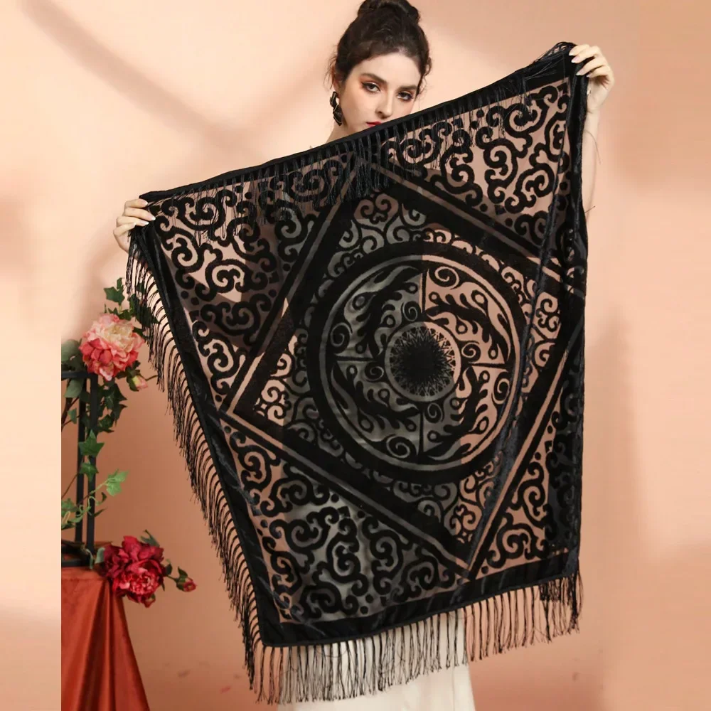 AW25 Velvet Jacquard Shawl wit - Ethnic Fashion Collection recension och pris